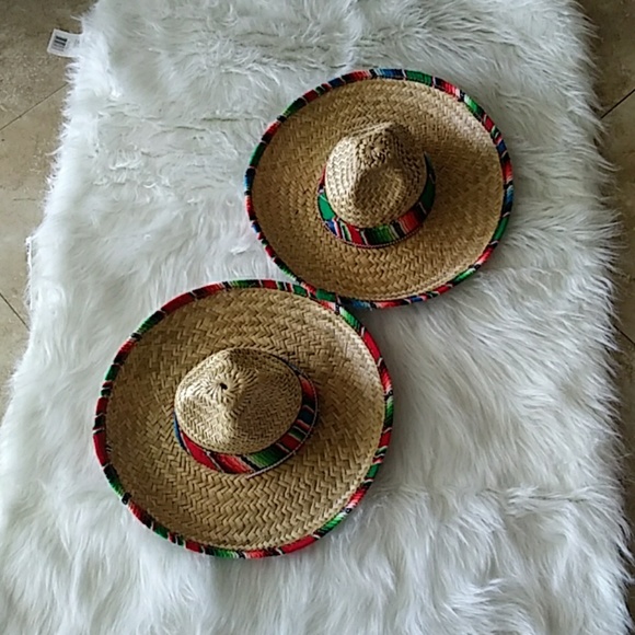 Kids sombraros lot of 2 - Picture 1 of 3